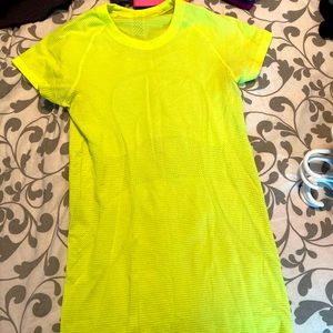 3 x lululemon run swiftly tech short sleeve size 4